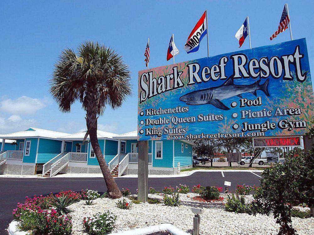 פורט ארנסס Shark Reef Resort Motel & Cottages מראה חיצוני תמונה